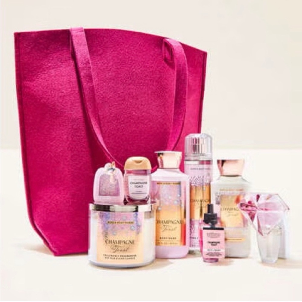 Bath & Body Works Champagne Toast Iconic 5 Piece Bundle W/Tote (Pink)